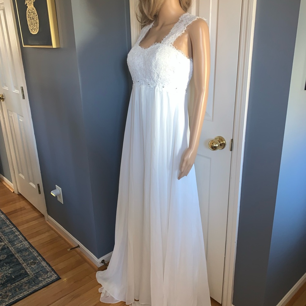 White wedding dress lace & chiffon